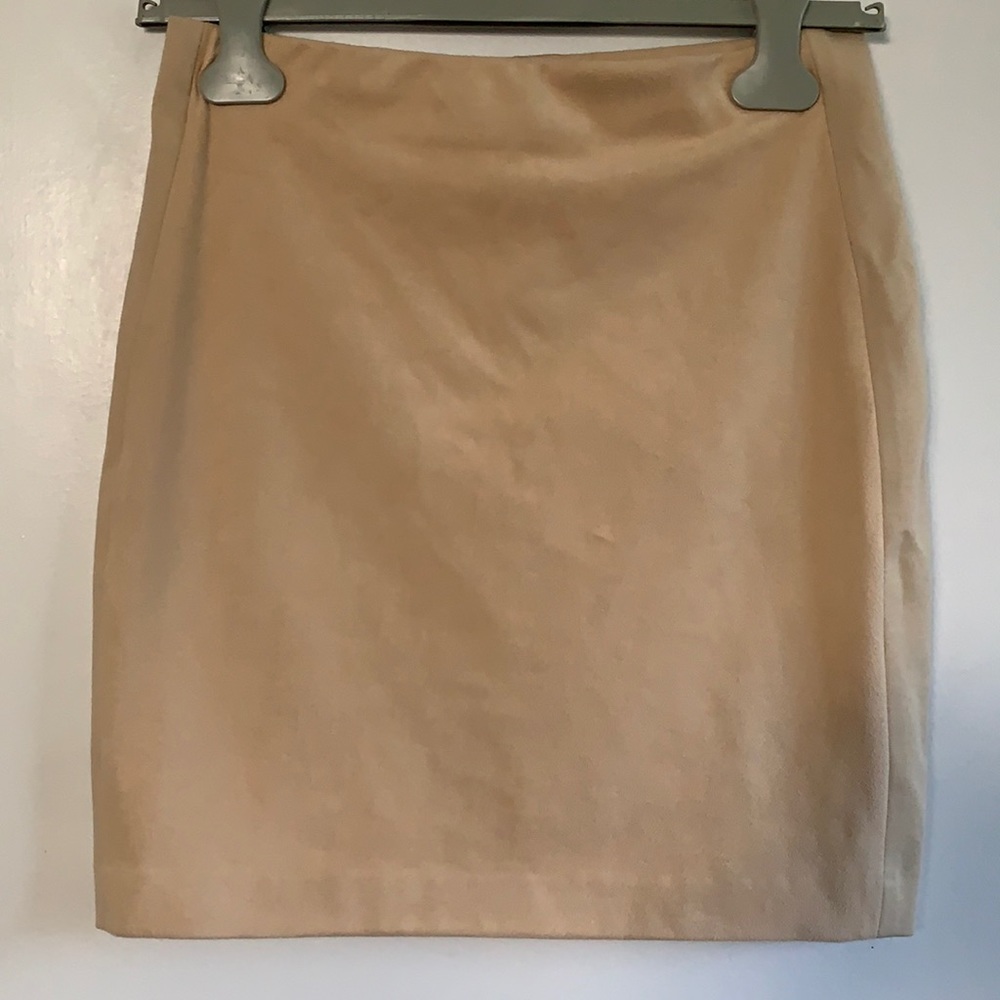 Wolford Augusta Toasted Almond Skirt Sz 6 - NWT